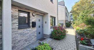 von_poll_real_estate_property_25002074_image_0