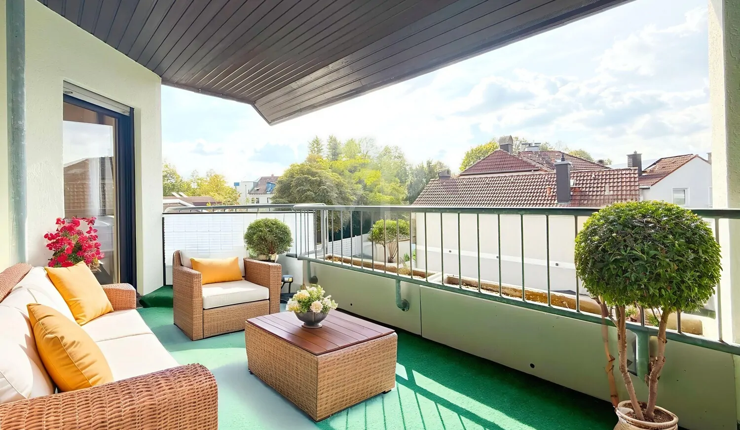 Loggia mit Möblierungsbeispiel