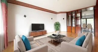 von_poll_real_estate_property_25002083_image_0