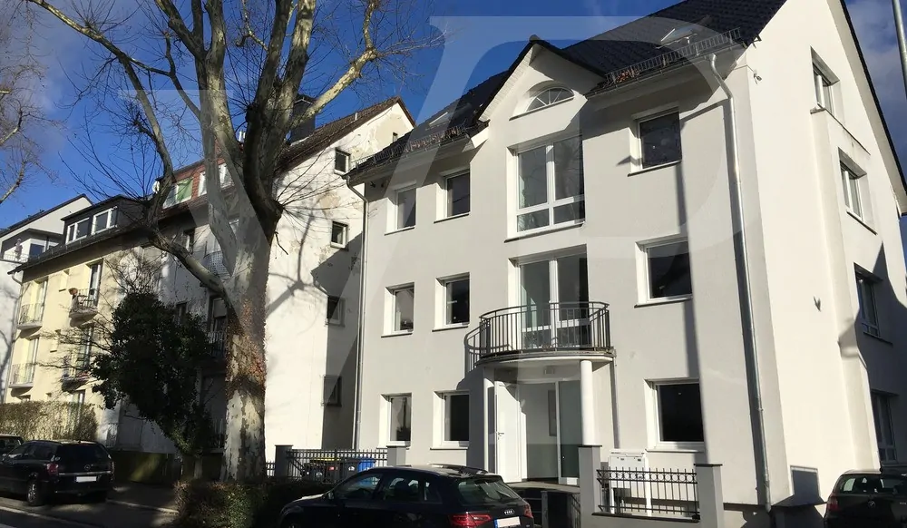 Haus von der Straße aus