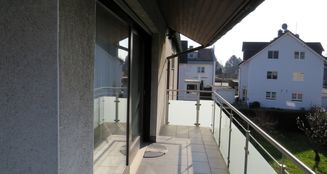 von_poll_real_estate_property_24002025_image_1