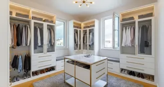 von_poll_real_estate_property_25110023_image_13