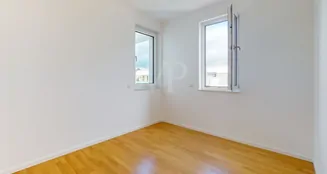 von_poll_real_estate_property_25110023_image_11