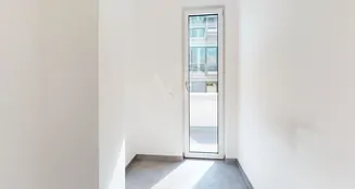 von_poll_real_estate_property_25110023_image_6