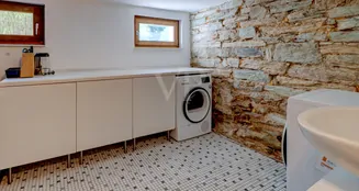 von_poll_real_estate_property_25002026a_image_12