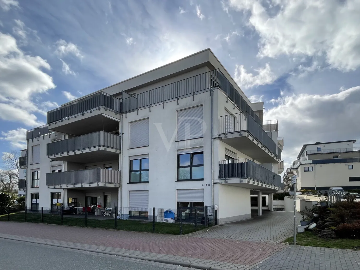 Hausansicht von der Straße