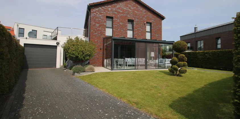 von Poll Immobilien GmbH