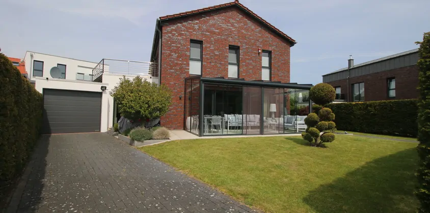 von Poll Immobilien GmbH