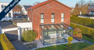 von_poll_real_estate_property_24076010-01_image_0