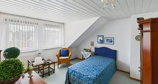 von_poll_real_estate_property_25076022_image_9