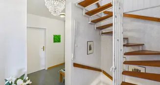 von_poll_real_estate_property_25076022_image_7