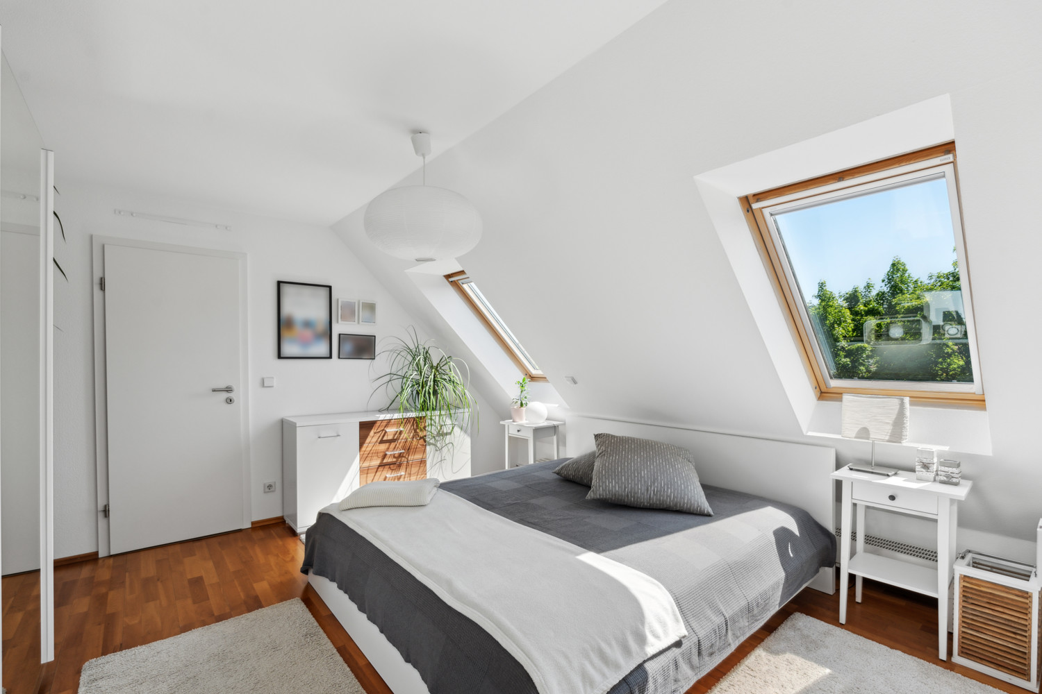 Schlafzimmer unten