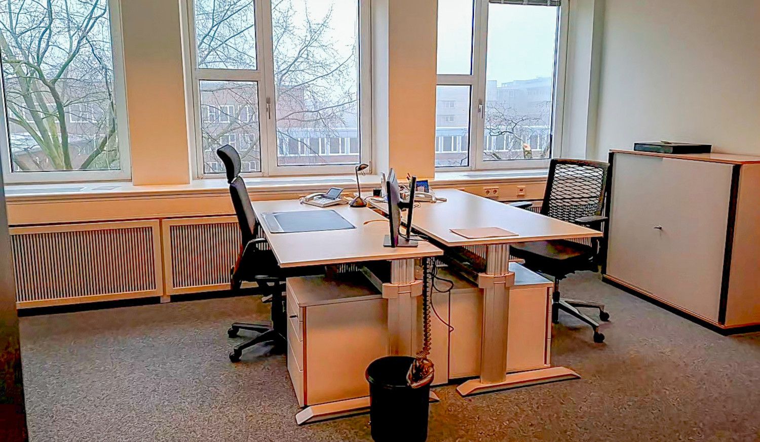 Büro 3