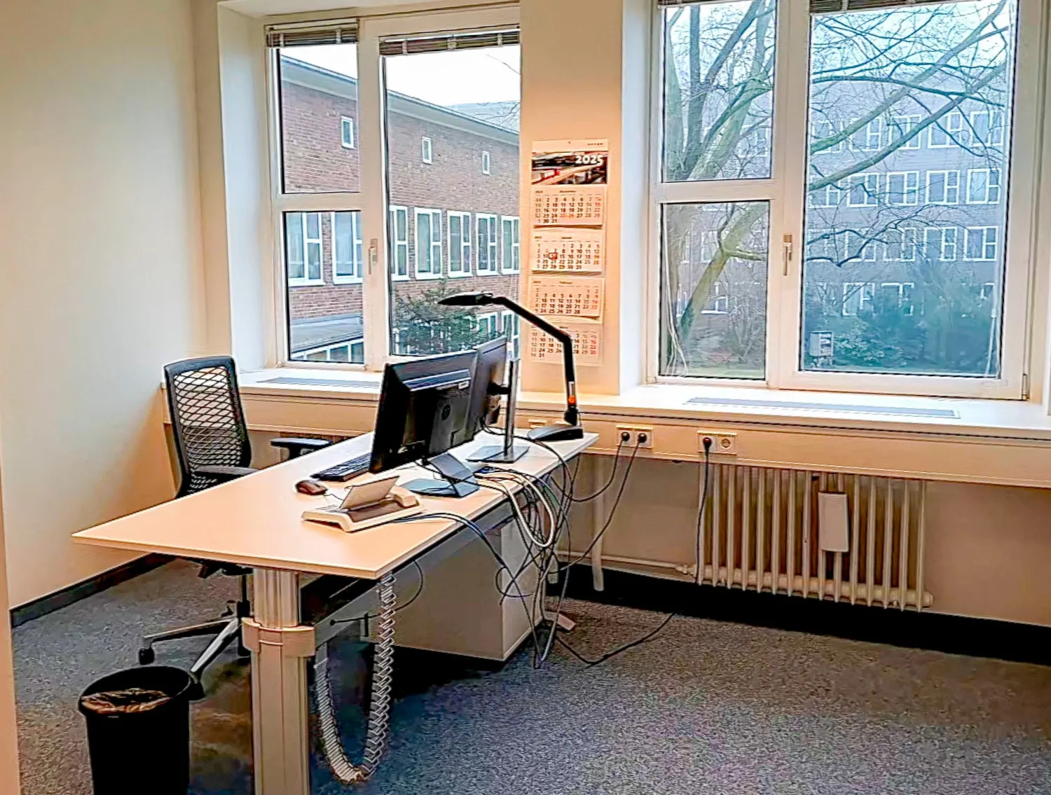 Büro 2
