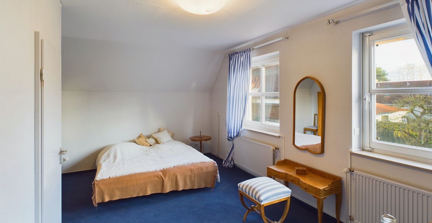 Schlafzimmer 2