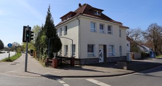 von_poll_real_estate_property_25076024_image_12