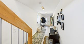 von_poll_real_estate_property_25076024_image_7