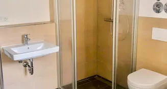 von_poll_real_estate_property_25076036_image_5