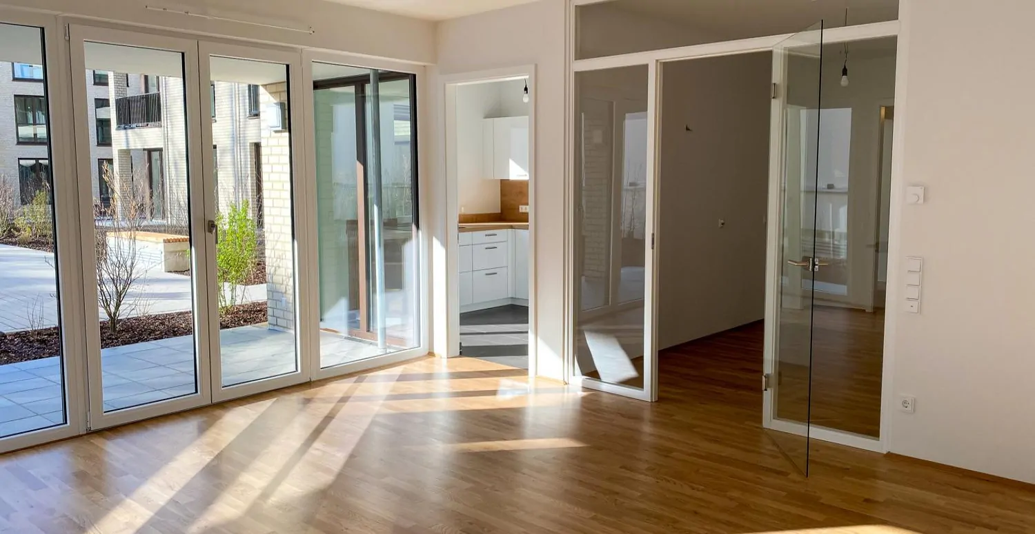 Titelbild mit Balken