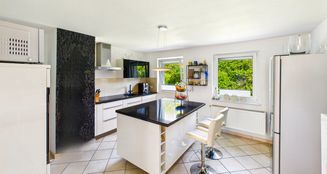 von_poll_real_estate_property_25076031_image_2