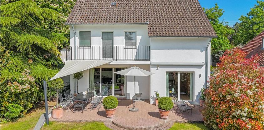 von Poll Immobilien GmbH