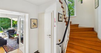 von_poll_real_estate_property_25076023_image_7