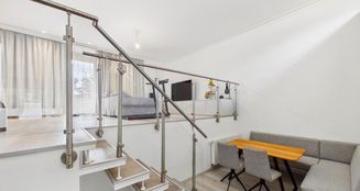 von_poll_real_estate_property_25076039_image_0