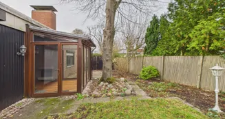 von_poll_real_estate_property_25076061_image_11