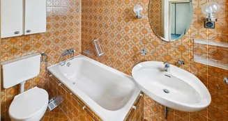 von_poll_real_estate_property_25076045_image_7