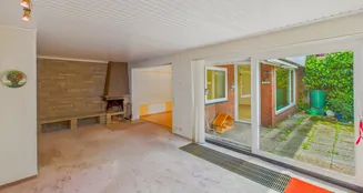 von_poll_real_estate_property_25076045_image_3