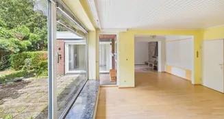 von_poll_real_estate_property_25076045_image_2