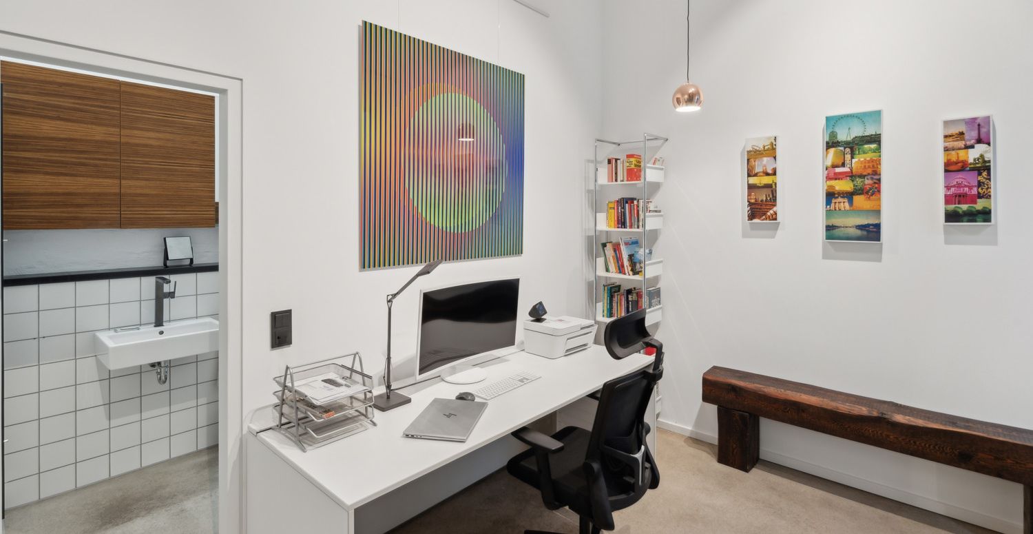 Büro EG