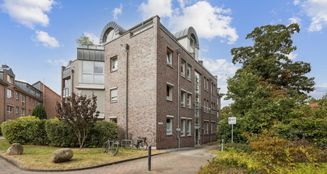 von_poll_real_estate_property_25076051_image_0