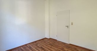 von_poll_real_estate_property_25076052_image_4