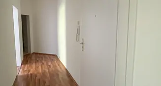 von_poll_real_estate_property_25076052_image_5