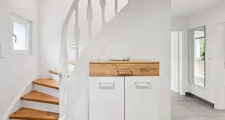 von_poll_real_estate_property_25076062_image_5