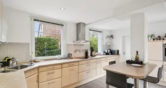 von_poll_real_estate_property_25076062_image_2