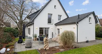 von_poll_real_estate_property_25076062_image_12