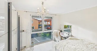 von_poll_real_estate_property_25076058_image_5