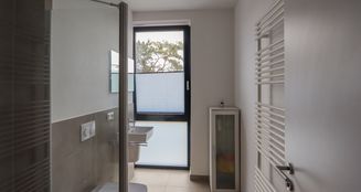 von_poll_real_estate_property_25076053_image_8