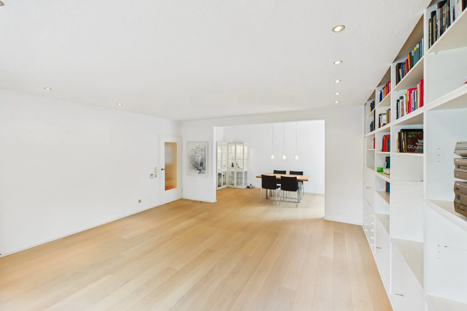 Stylish 3-4 room apartment in a quiet location in Hannover-Waldhausen