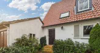 von_poll_real_estate_property_25076059_image_1