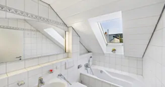 von_poll_real_estate_property_26076006_image_9