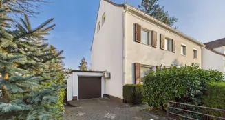 von_poll_real_estate_property_26076002_image_0