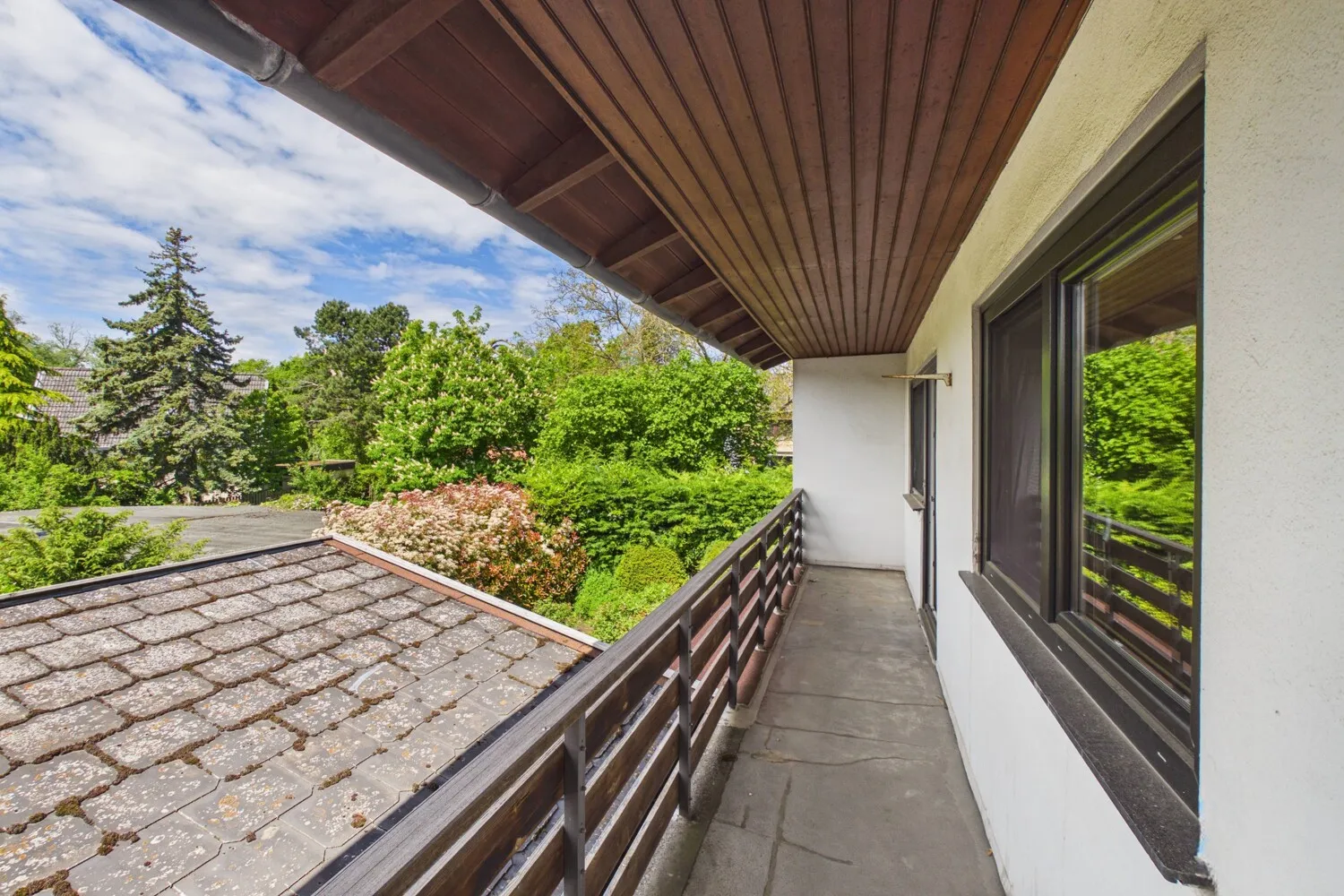 Balkon OG