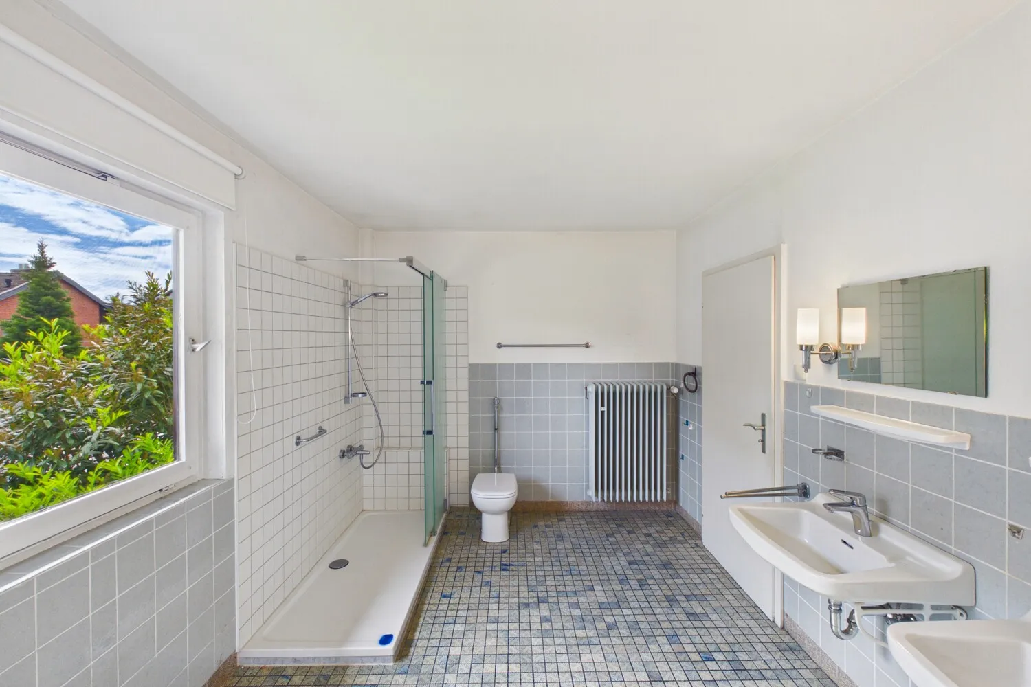 Badezimmer OG