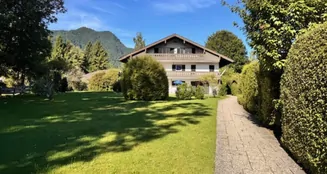 von_poll_real_estate_property_25046028_image_0