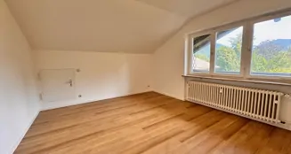 von_poll_real_estate_property_25046028_image_4