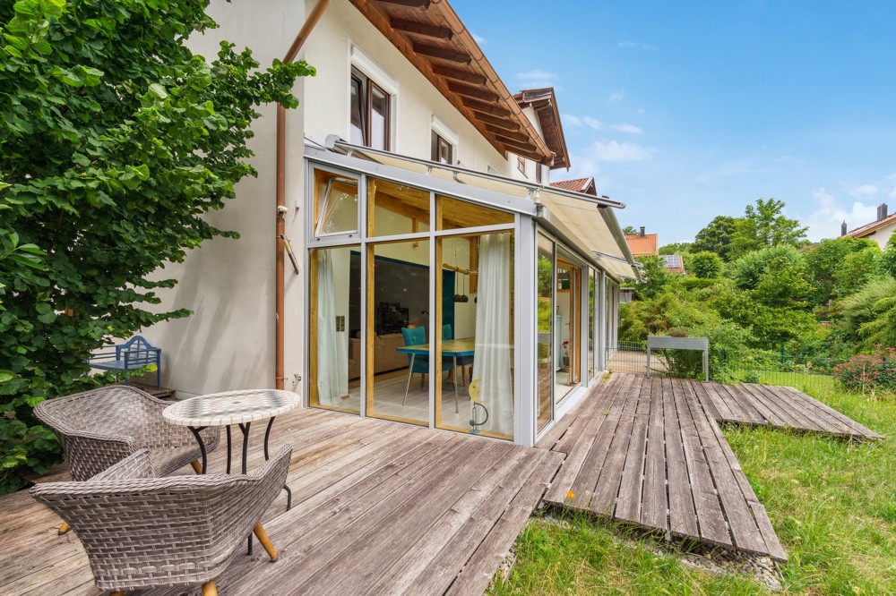 Wintergarten mit Terrasse