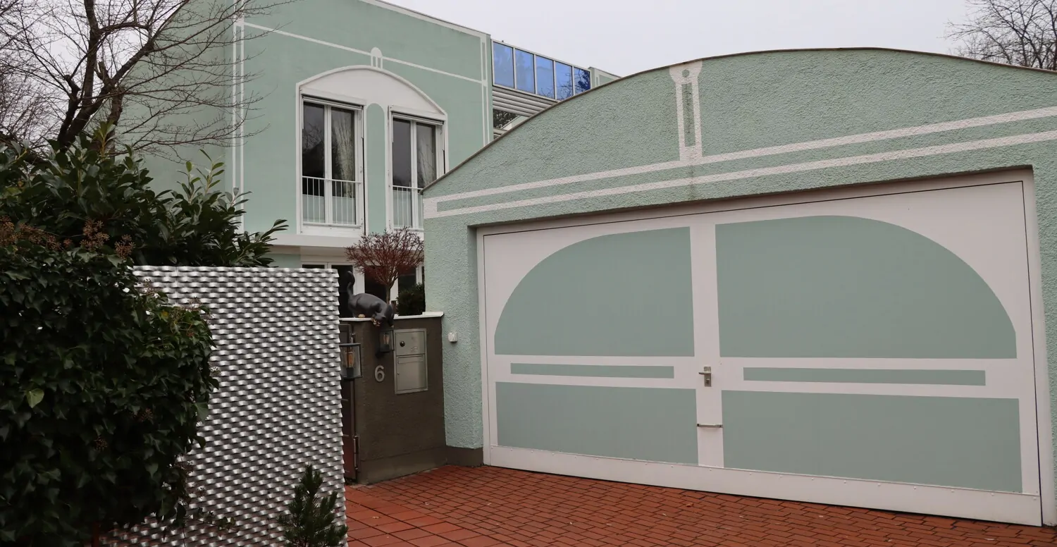 2 Eingang und Garage